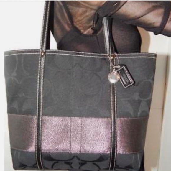 Vintage COACH Black/Gray Signature Stripe Tote Bag Shoulder Purse 11098 - Picture 1 of 12